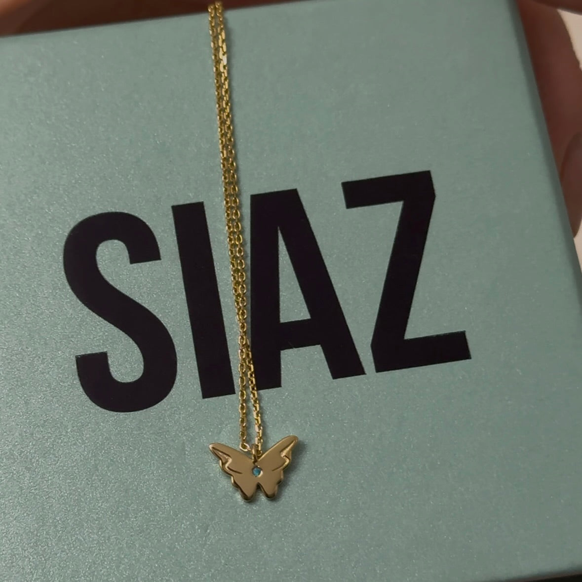 COLLAR ESSENTIAL BLUE GOLD
